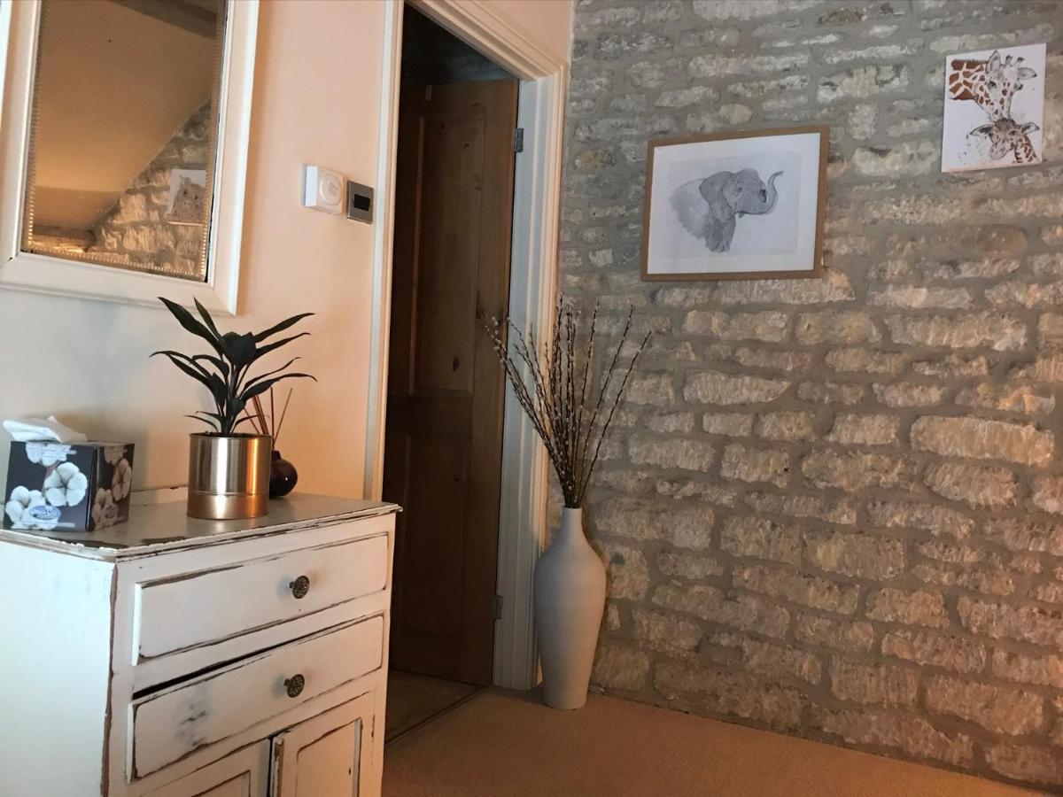 Dove Cottage Bisley  Εξωτερικό φωτογραφία