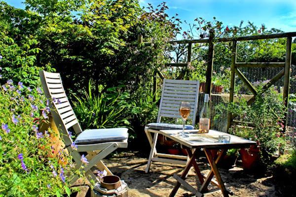 Dove Cottage Bisley  Εξωτερικό φωτογραφία