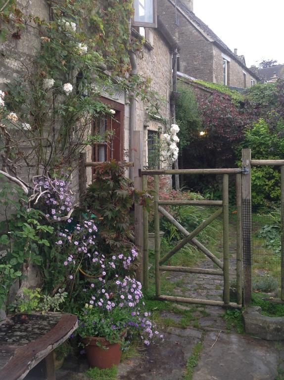 Dove Cottage Bisley  Εξωτερικό φωτογραφία